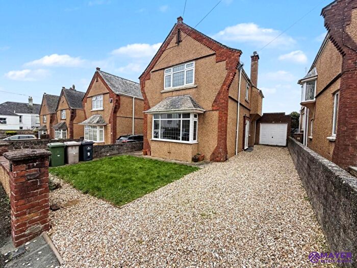 3 Bedroom Detached House For Sale In Elm Grove, Plymouth, PL7