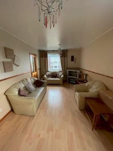 2 Bedroom Flat To Rent In Cairncry Road, Aberdeen, AB16