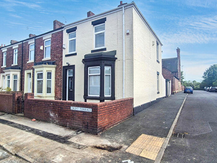 3 Bedroom End Of Terrace House For Sale In Croft Terrace, Jarrow, Tyne And Wear, NE32