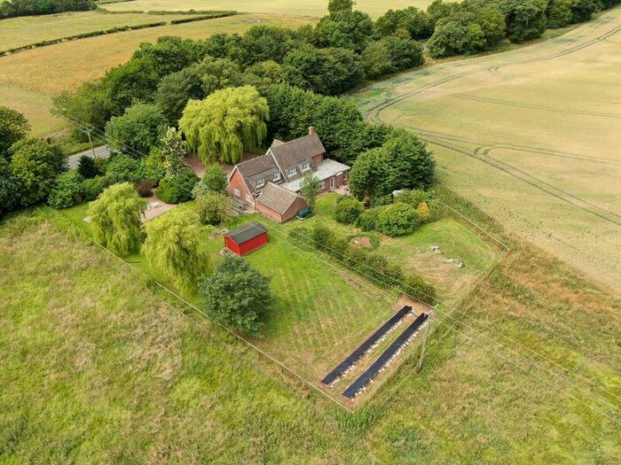 4 Bedroom Detached House For Sale In Grimblethorpe House, Grimblethorpe, Louth, LN11