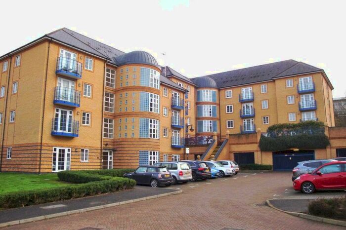 2 Bedroom Apartment To Rent In Newland Gardens Hertford, SG13