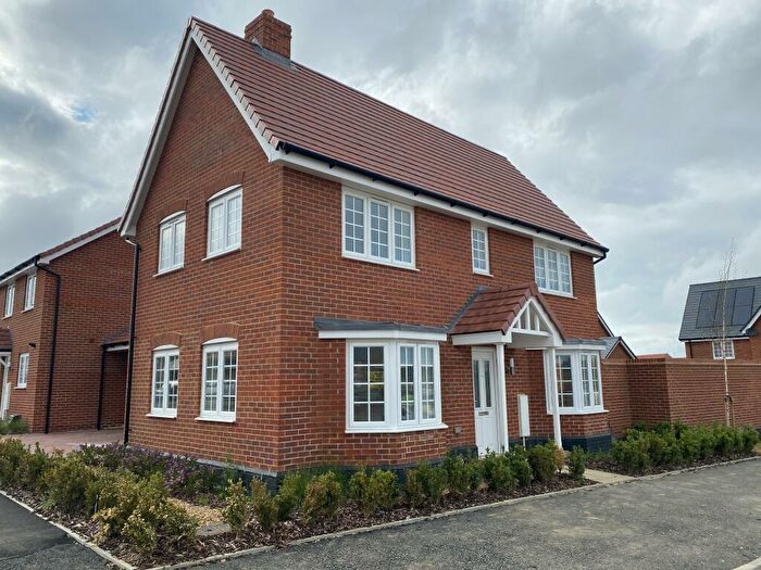 3 Bedroom House To Rent In Swallow Drive, Wymondham, NR18