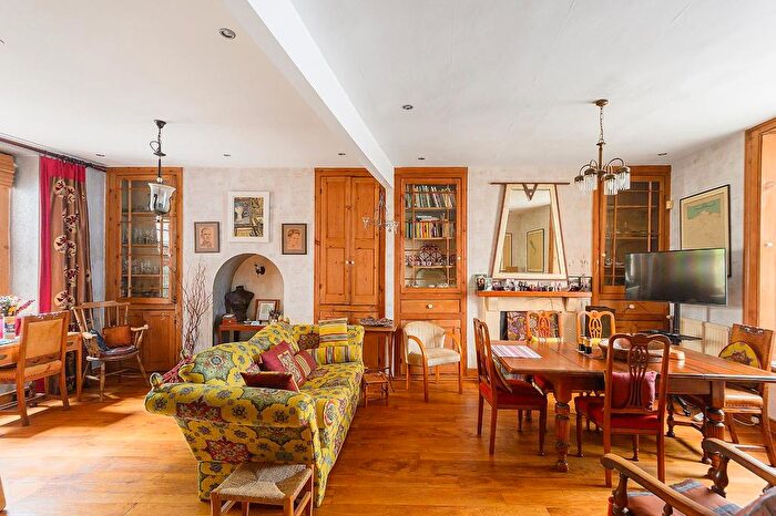 3 Bedroom Terraced House For Sale In Ambra Vale, Cliftonwood, BS8