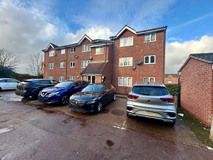 Studio For Sale In Howard Close, Waltham Abbey, EN9
