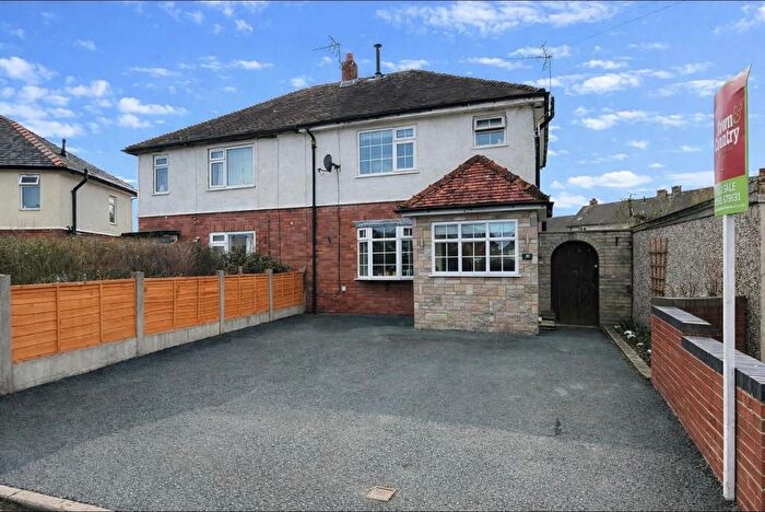 3 Bedroom Semi Detached House For Sale In Grenfields, St Martins, SY11