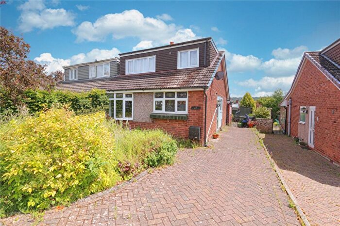 3 Bedroom Bungalow For Sale In Bembridge Road, Denton, Manchester, Greater Manchester, M34