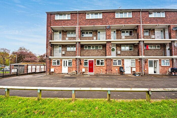 Studio For Sale In Wellington Flats, Salthouse Lane, Yeovil, Somerset, BA20