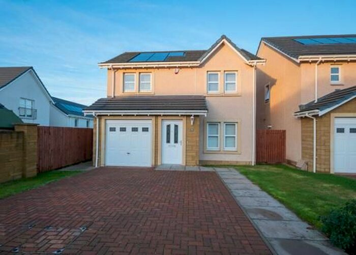3 Bedroom Detached House To Rent In Castle Drive, Auchterarder, PH3
