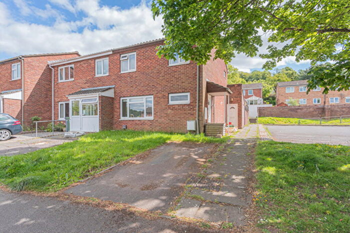 3 Bedroom End Of Terrace House For Sale In Pitman Place, Wotton-under-Edge, GL12