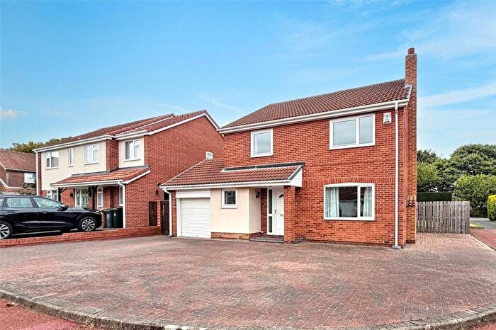 4 Bedroom Detached House For Sale In Hepscott Drive, Beaumont Park, Whitley Bay, NE25