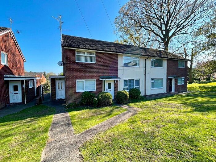 2 Bedroom Flat For Sale In Acton Park Way, Wrexham, LL12
