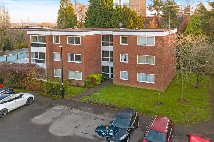 2 Bedroom Apartment For Sale In Adare Drive, Styvechale, Coventry, CV3