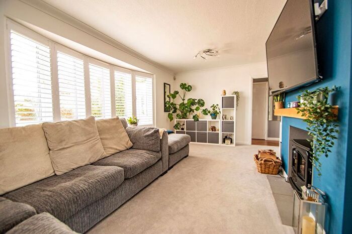 2 Bedroom Bungalow For Sale In Croft Way, Woodcote, Reading, Oxfordshire, RG8
