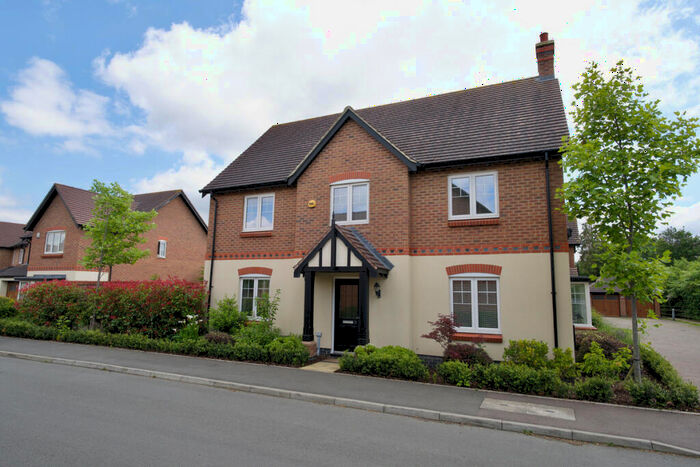 4 Bedroom Detached House For Sale In Meer Stones Road, Coventry, CV7