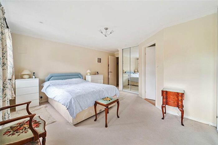 5 Bedroom Detached House For Sale In Burleigh Park, Cobham, KT11
