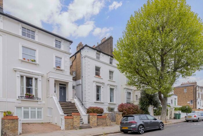 4 Bedroom Flat To Rent In St. Augustines Road, London, NW1