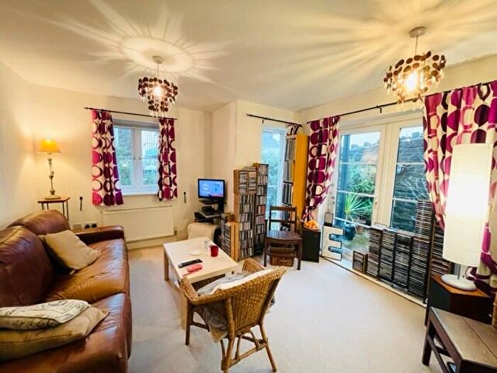 2 Bedroom Apartment To Rent In West Hill, Portishead, BS20