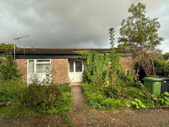 2 Bedroom Semi-Detached Bungalow For Sale In Clarkes Close, Barford, Norwich, Norfolk, NR9