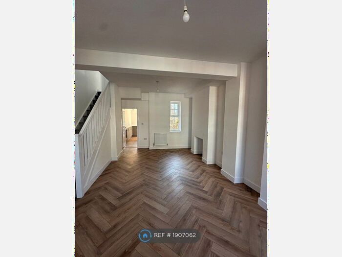 3 Bedroom Terraced House To Rent In Daisy Street, Cardiff, CF5