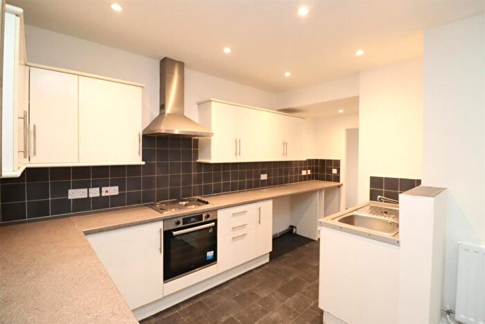3 Bedroom Terraced House For Sale In Leicester Road, Hinckley, LE10