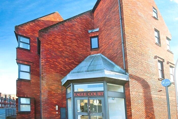 2 Bedroom Flat To Rent In Harpur Street, Bedford, Bedfordshire, MK40