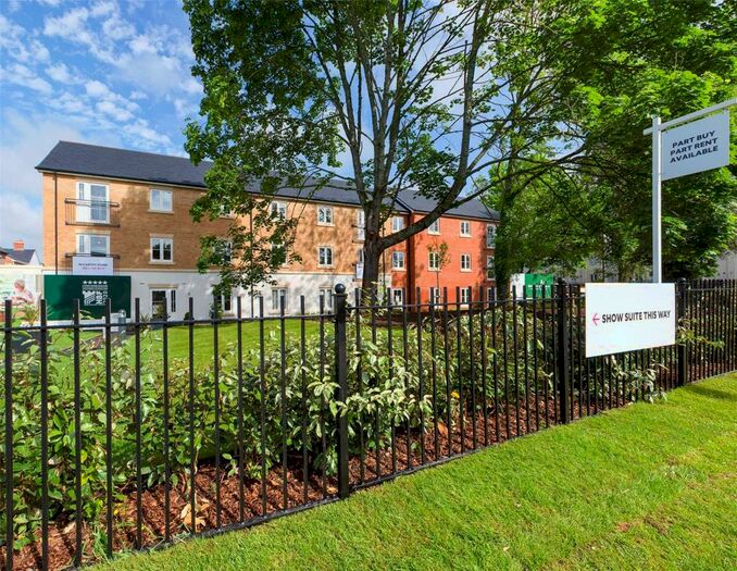 2 Bedroom Apartment To Rent In Orchard Lane, Alton, GU34