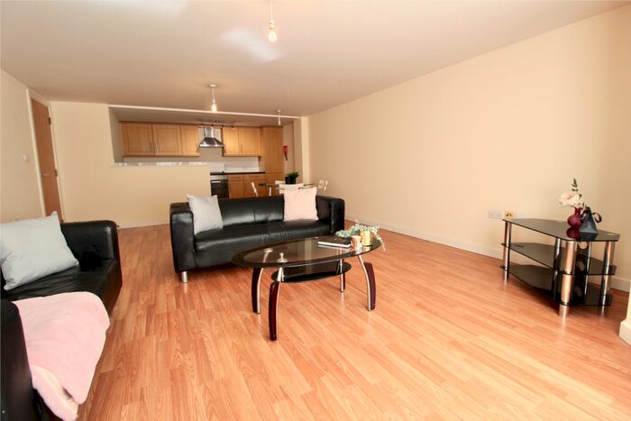 2 Bedroom Apartment To Rent In Bridgford Point, West Bridgford, NG2