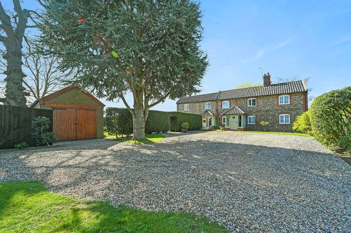 4 Bedroom Detached House For Sale In High Rougham, Rougham, Bury St. Edmunds, IP30