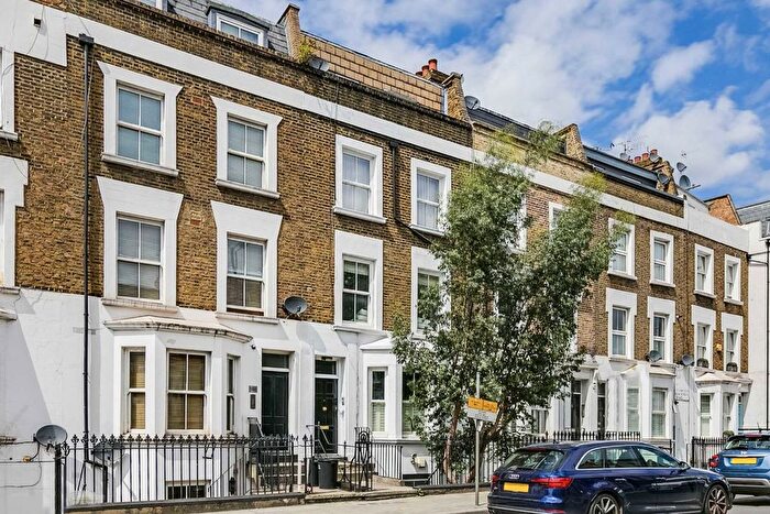 2 Bedroom Flat To Rent In New Kings Road, Fulham, SW6