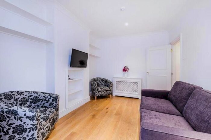 1 Bedroom Flat To Rent In Upper Berkeley Street, Marylebone, London, W1H