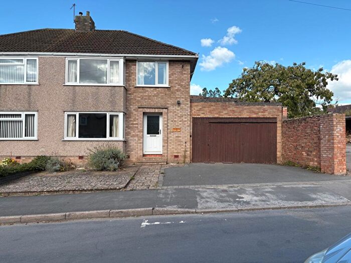 3 Bedroom Semi-Detached House For Sale In Mill Street, Harbury, Leamington Spa, CV33