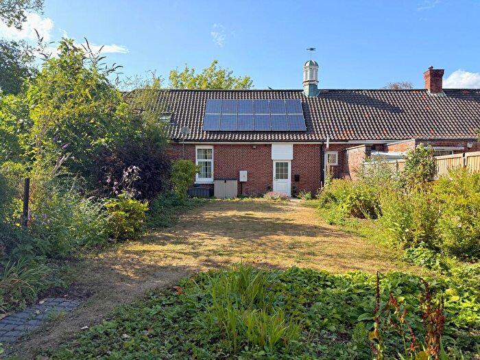 3 Bedroom Terraced Bungalow For Sale In Marshland Street, Terrington St. Clement, PE34