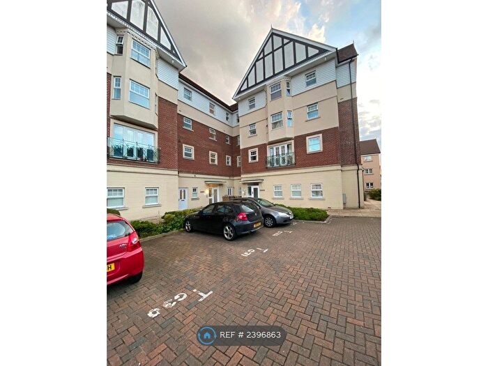 2 Bedroom Flat To Rent In Apprentice Drive, Colchester, CO4