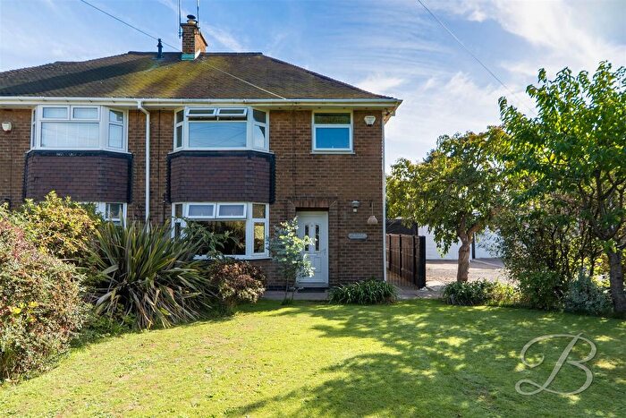 5 Bedroom Semi-Detached House For Sale In Ollerton Road, Edwinstowe, Mansfield, NG21