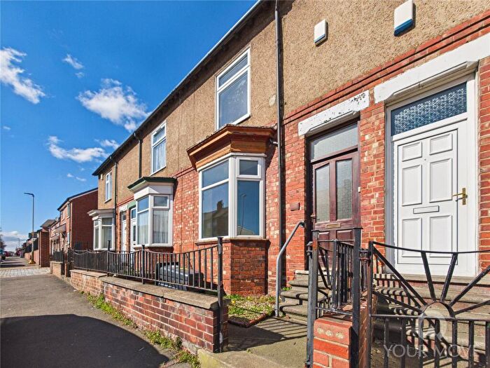 3 Bedroom Terraced House To Rent In Thompson Street West, Darlington, County Durham, DL3