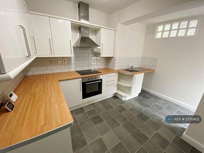 2 Bedroom End Of Terrace House To Rent In Springfield Street, Barnsley, S70
