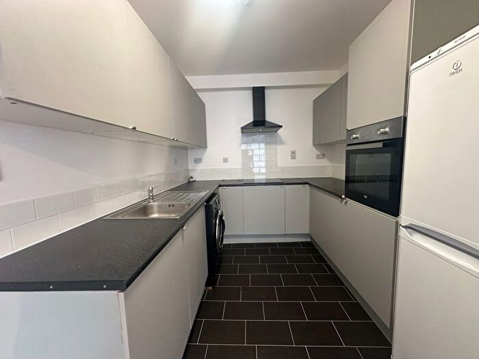 2 Bedroom Flat To Rent In Clarence Road, Enfield, EN3
