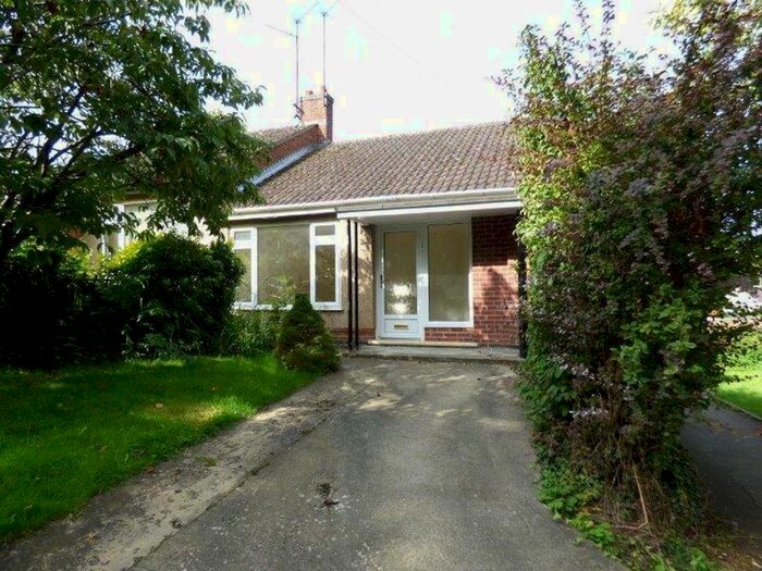 2 Bedroom Bungalow To Rent In St. Augustin Way, Daventry, NN11