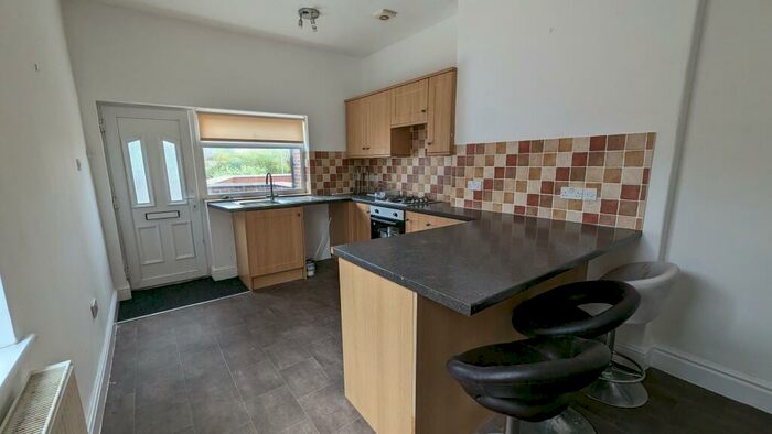 3 Bedroom Flat To Rent In Chapel Lane, Formby, L37