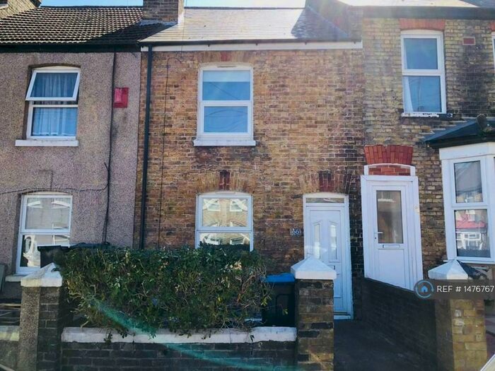 2 Bedroom Terraced House To Rent In Winstanley Crescent, Ramsgate, CT11