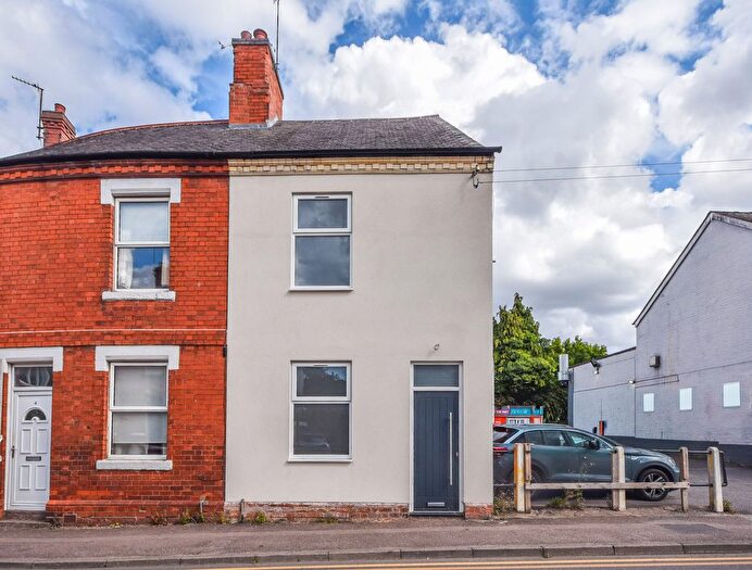 2 Bedroom Terraced House To Rent In West Road, Oakham, LE15