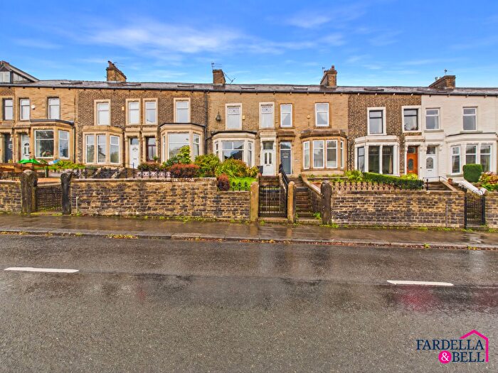 4 Bedroom Terraced House For Sale In Manchester Road, Burnley, BB11
