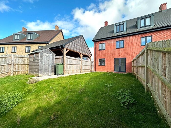 4 Bedroom Property To Rent In Heritage Road, Kingsnorth, Ashford, TN25