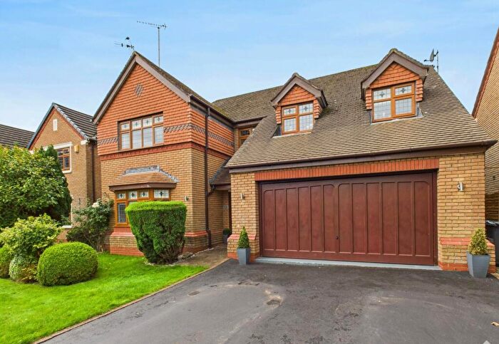 4 Bedroom Detached House For Sale In Avenham Close, Banks, PR9