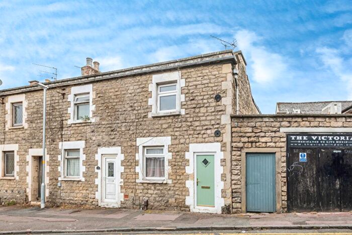 2 Bedroom Terraced House For Sale In Union Row, Swindon, SN1
