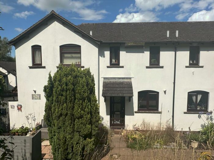 2 Bedroom Terraced House To Rent In Summerhayes, Dawlish, EX7