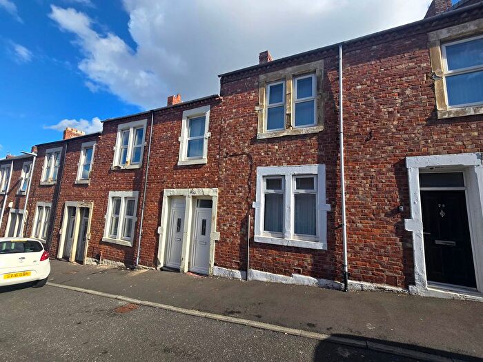 3 Bedroom Maisonette To Rent In Park Terrace, Swalwell, Newcastle Upon Tyne, NE16