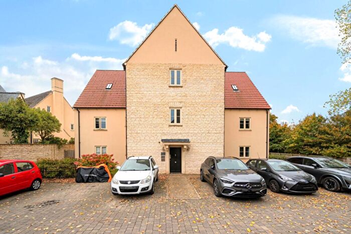 2 Bedroom Apartment To Rent In Fortescue Street Bath, BA2