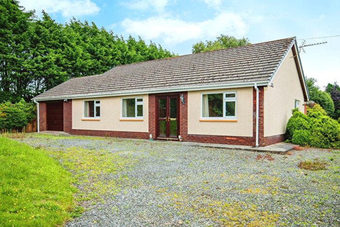 3 Bedroom Bungalow For Sale In Creuddyn Bridge, Llanbedr Pont Steffan, Creuddyn Bridge, Lampeter, SA48