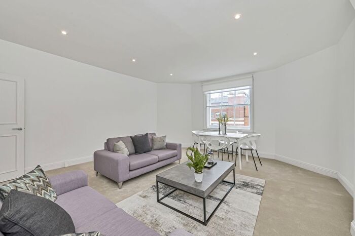 2 Bedroom Flat To Rent In Upper Wimpole Street, Marylebone, W1G